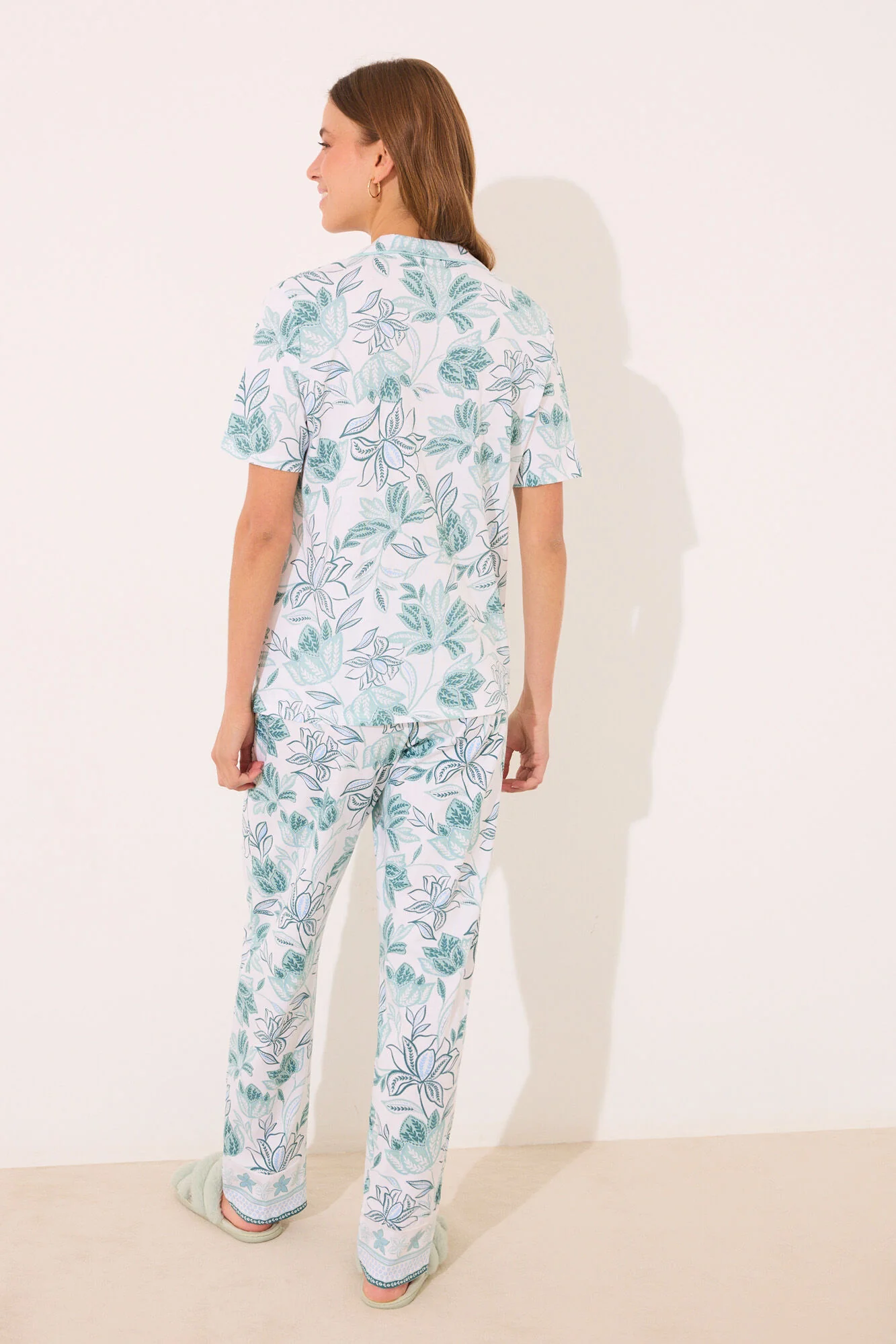 100% cotton classic pyjamas with green flowers - Image 2