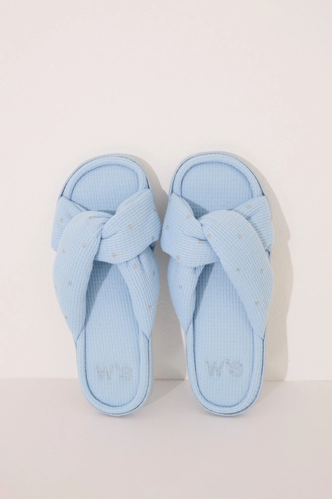 Blue knot waffle shower slipper - Image 2