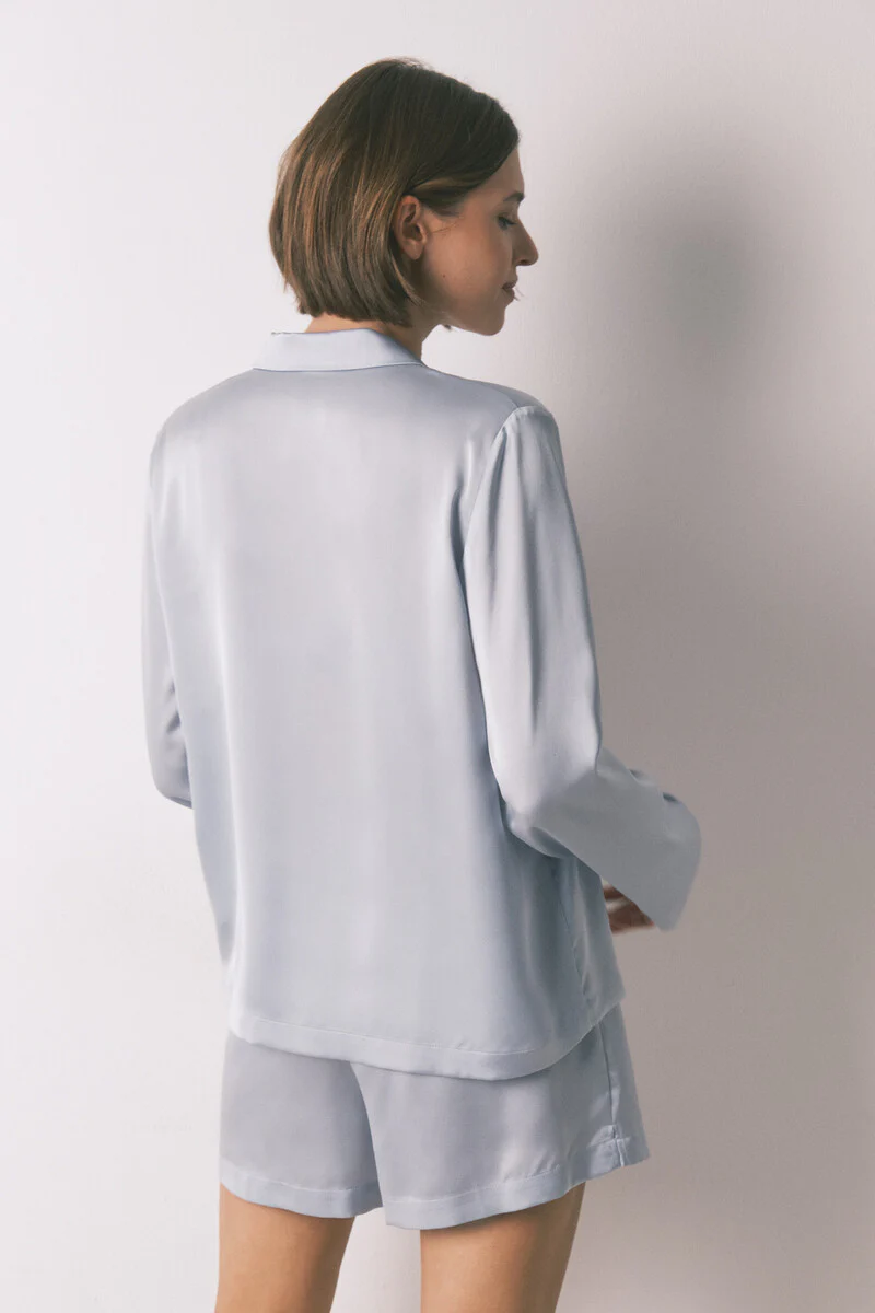 Blue satin short classic pyjamas - Image 2