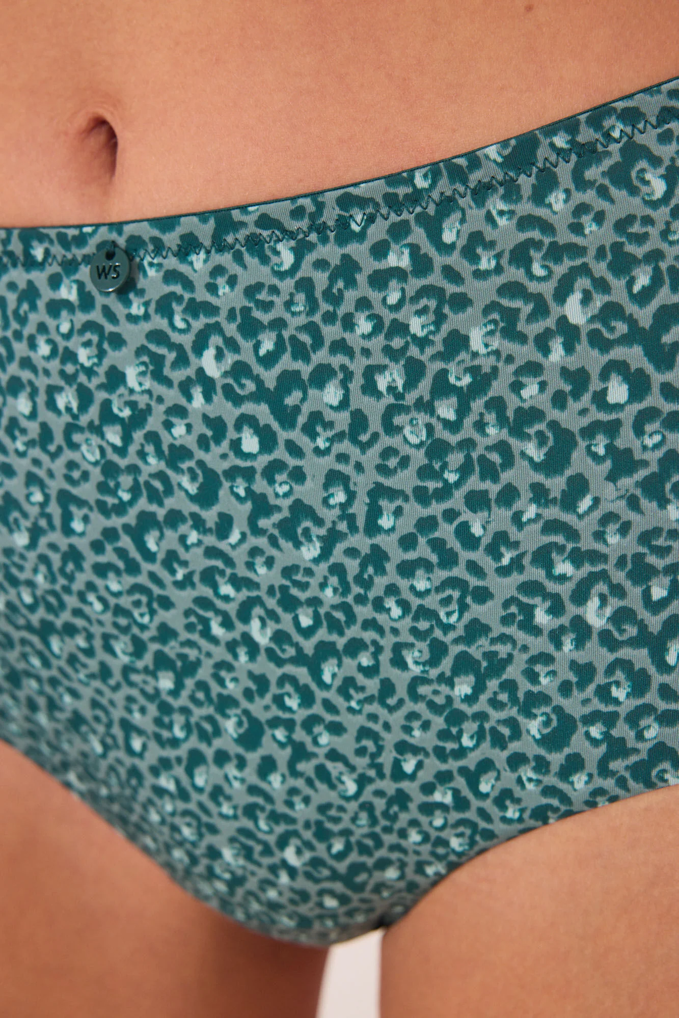Classic animal print microfibre high panty - Image 4