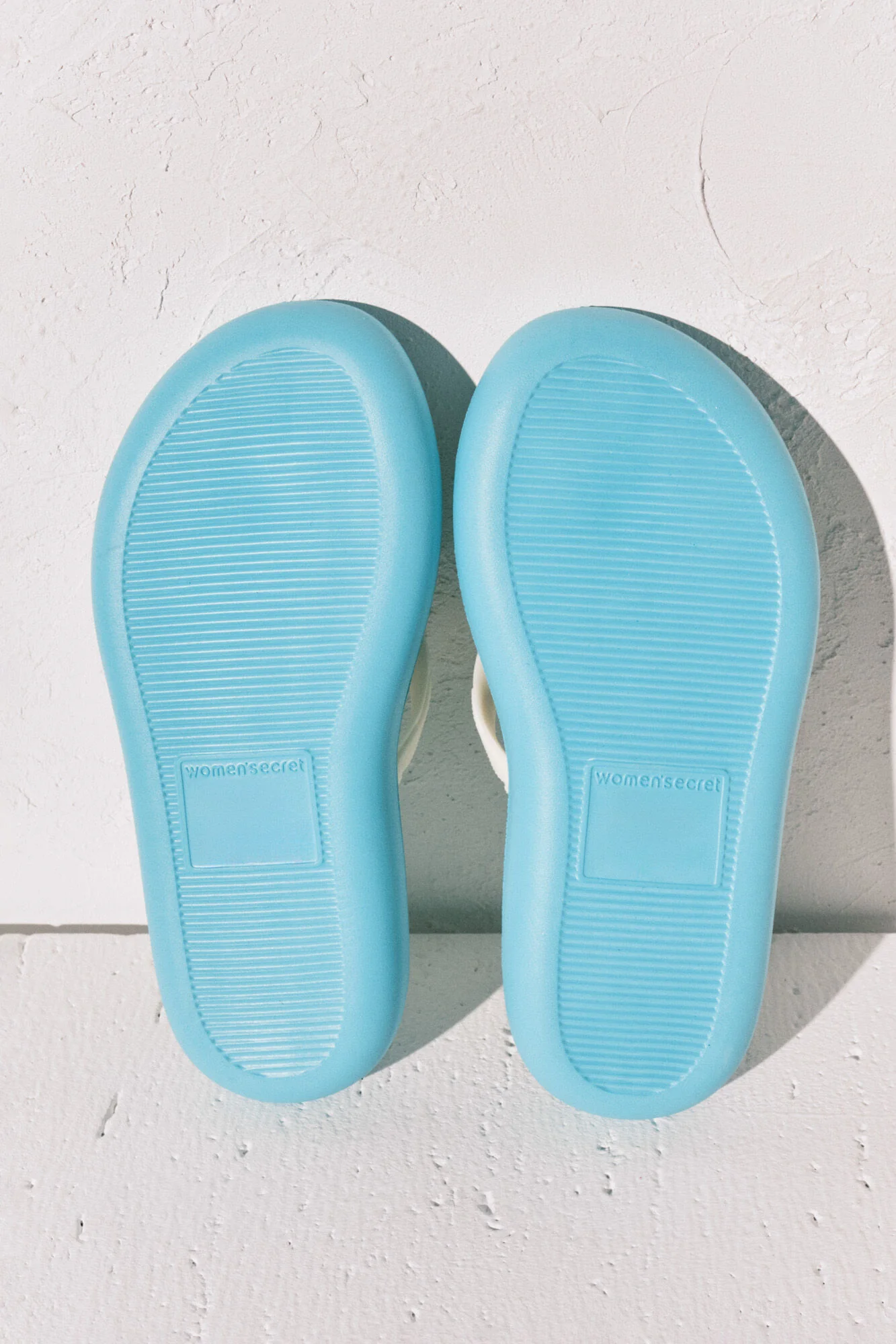 Colour block sandal - Image 3