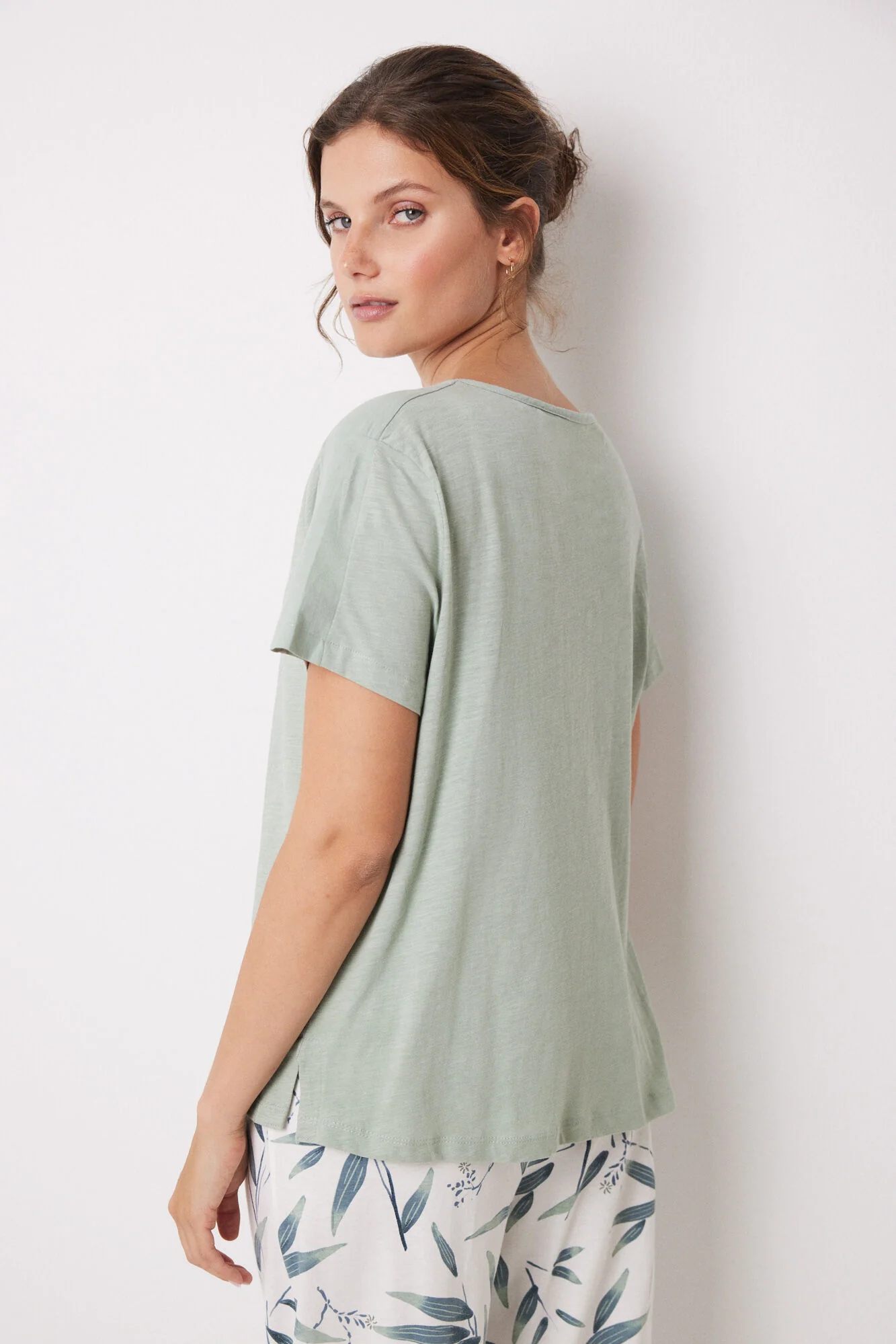 Green 100% cotton short-sleeved T-shirt - Image 2