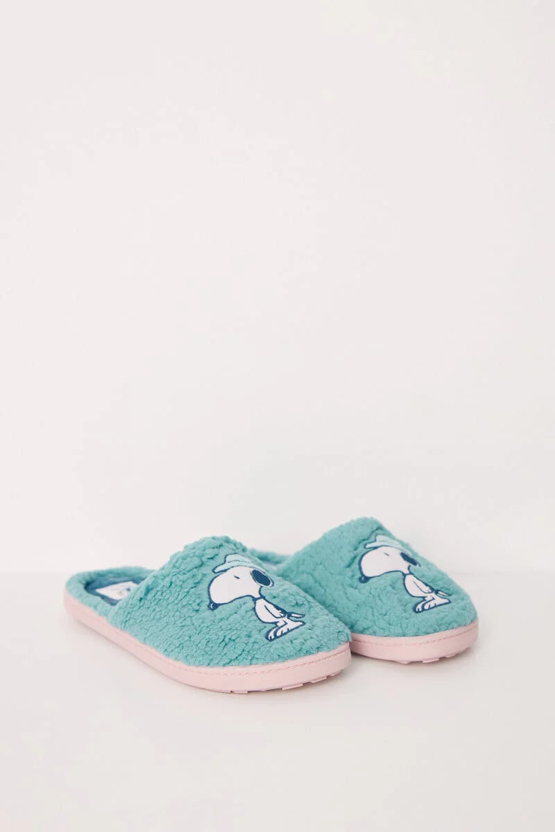 Green faux shearling Snoopy house slipper - Image 3