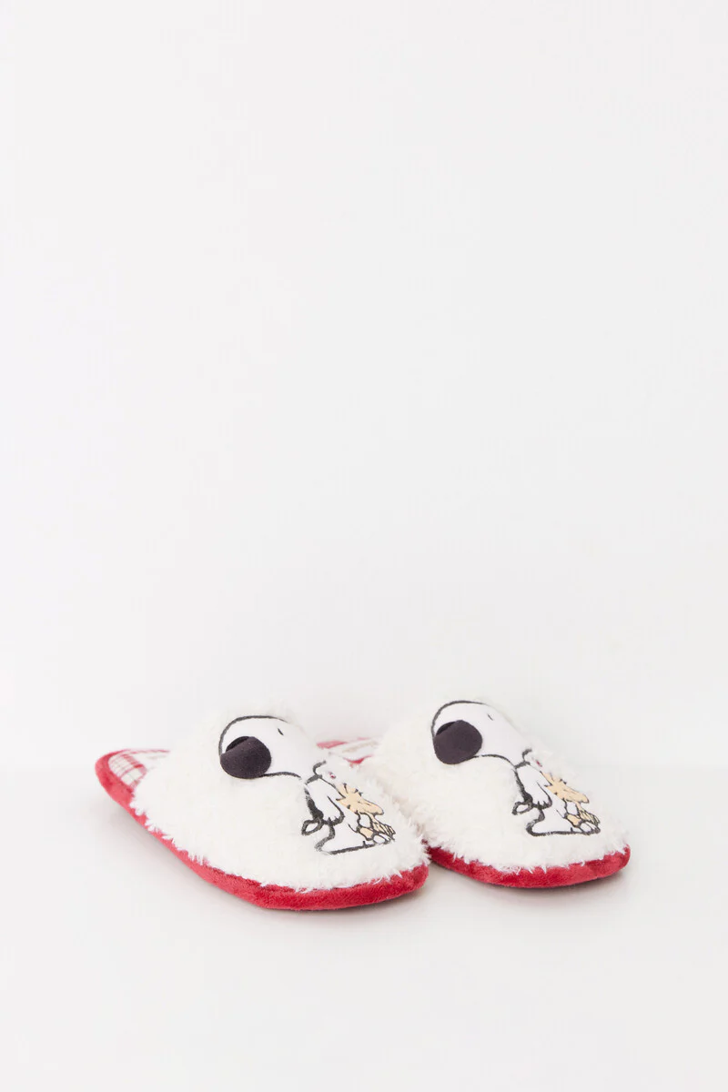 Snoopy 3D house slippers - Image 3