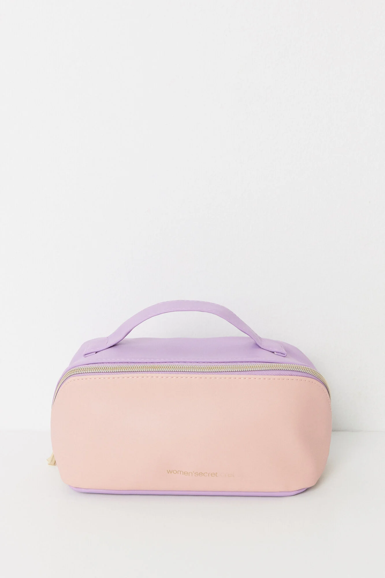 Large faux leather toiletry bag - Image 4