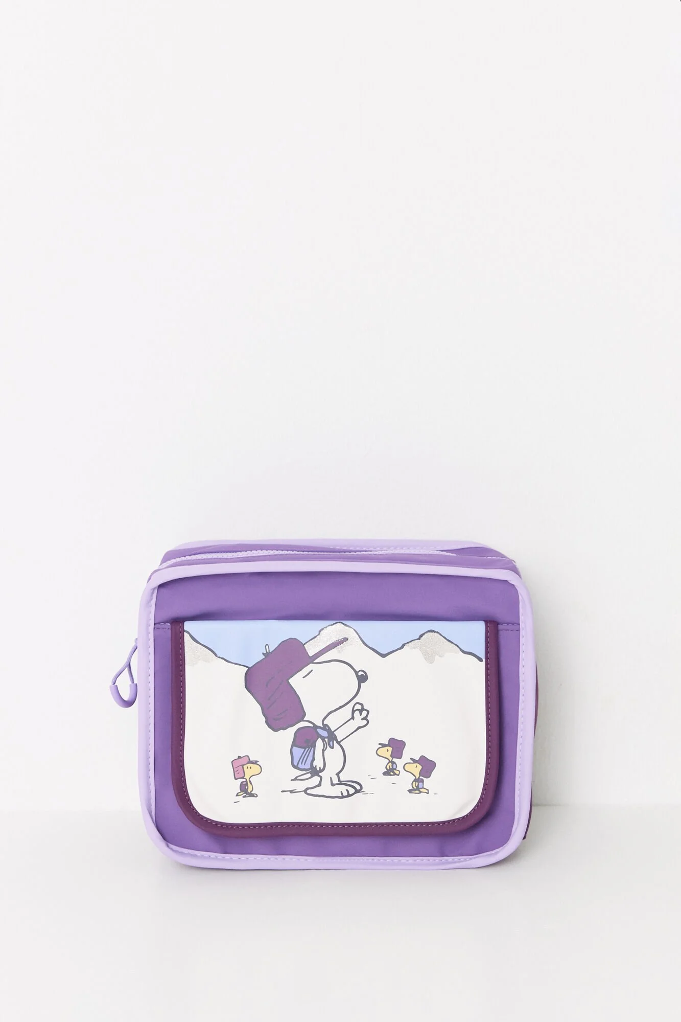 Large toiletry bag with Snoopy pockets - Image 4