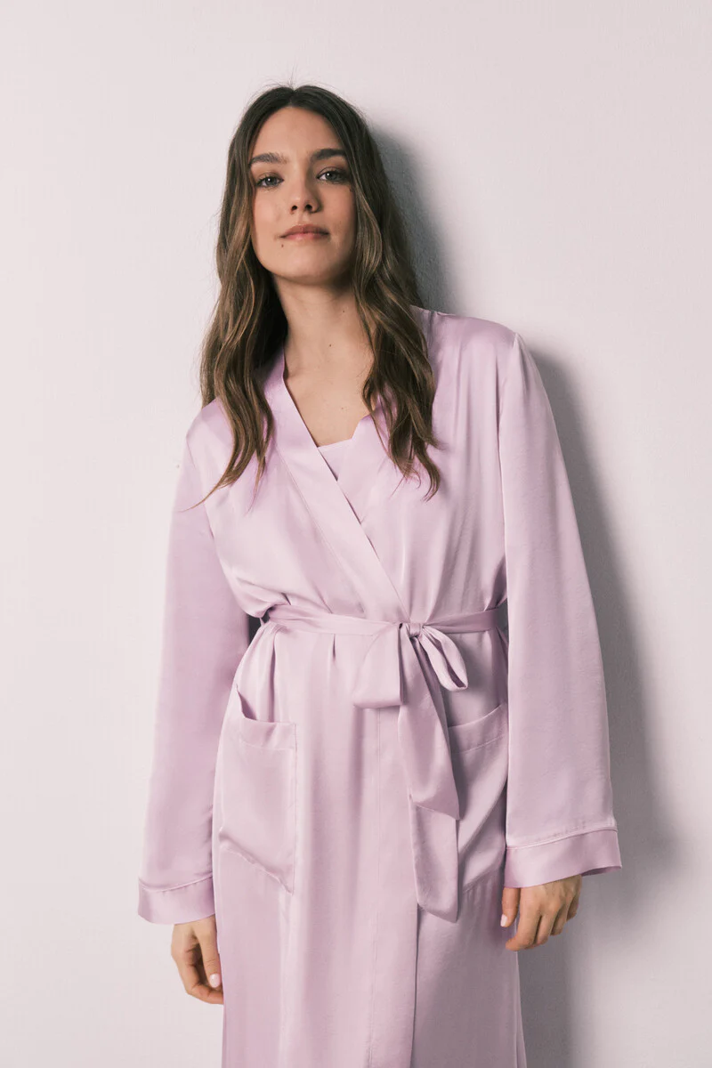 Lilac satin midi robe - Image 4
