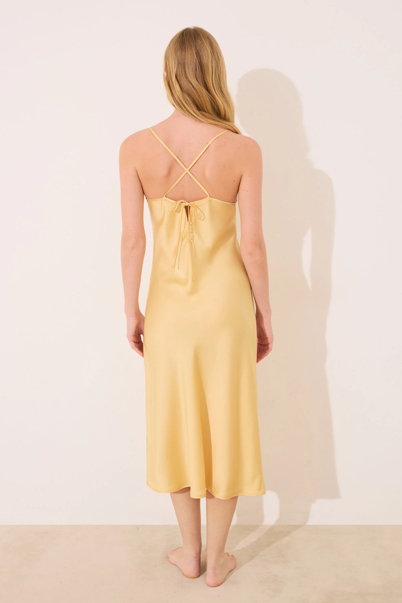 Long yellow satin nightgown - Image 3