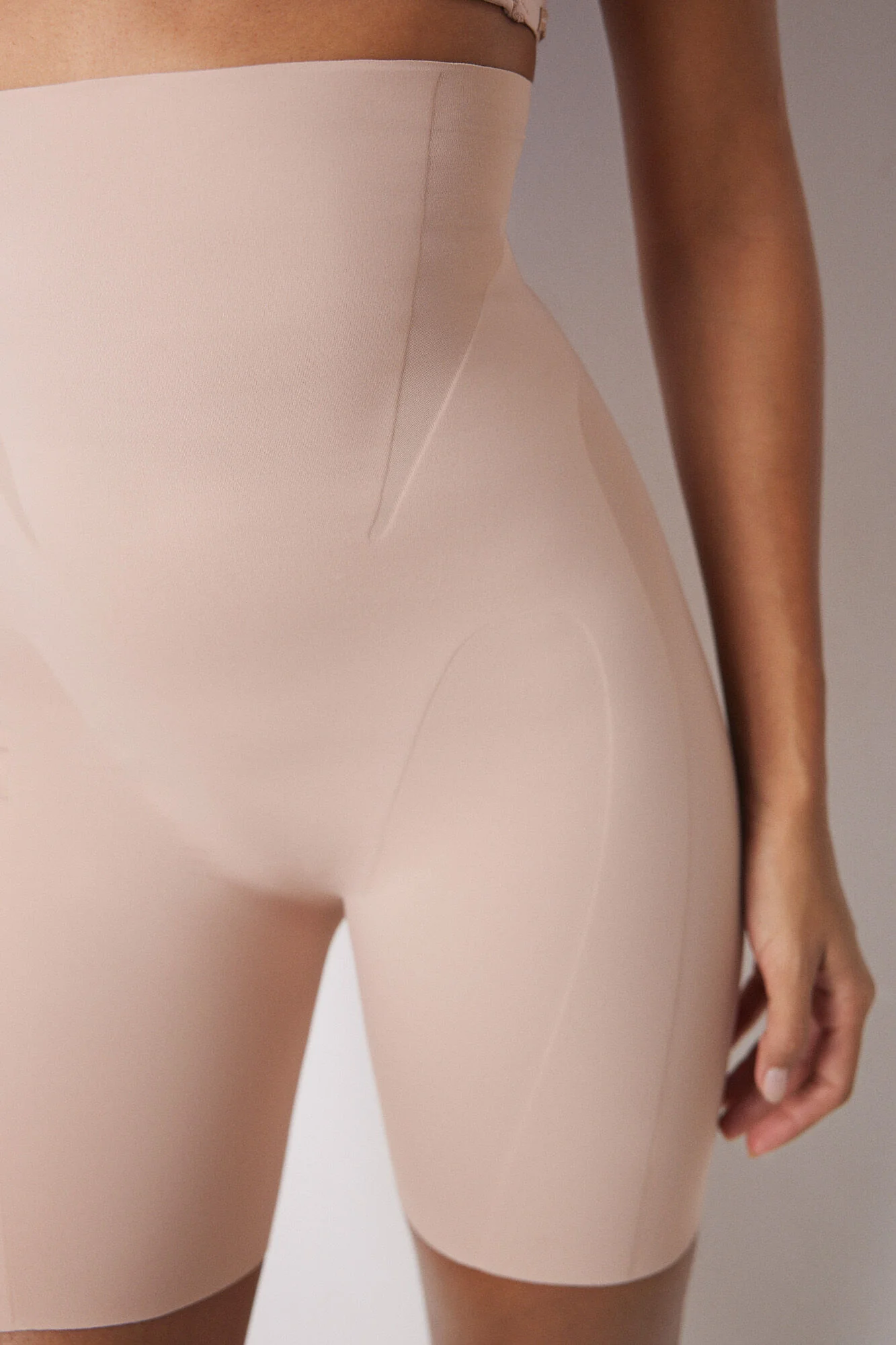 Nude push-up and slimming cycling shorts - Image 3