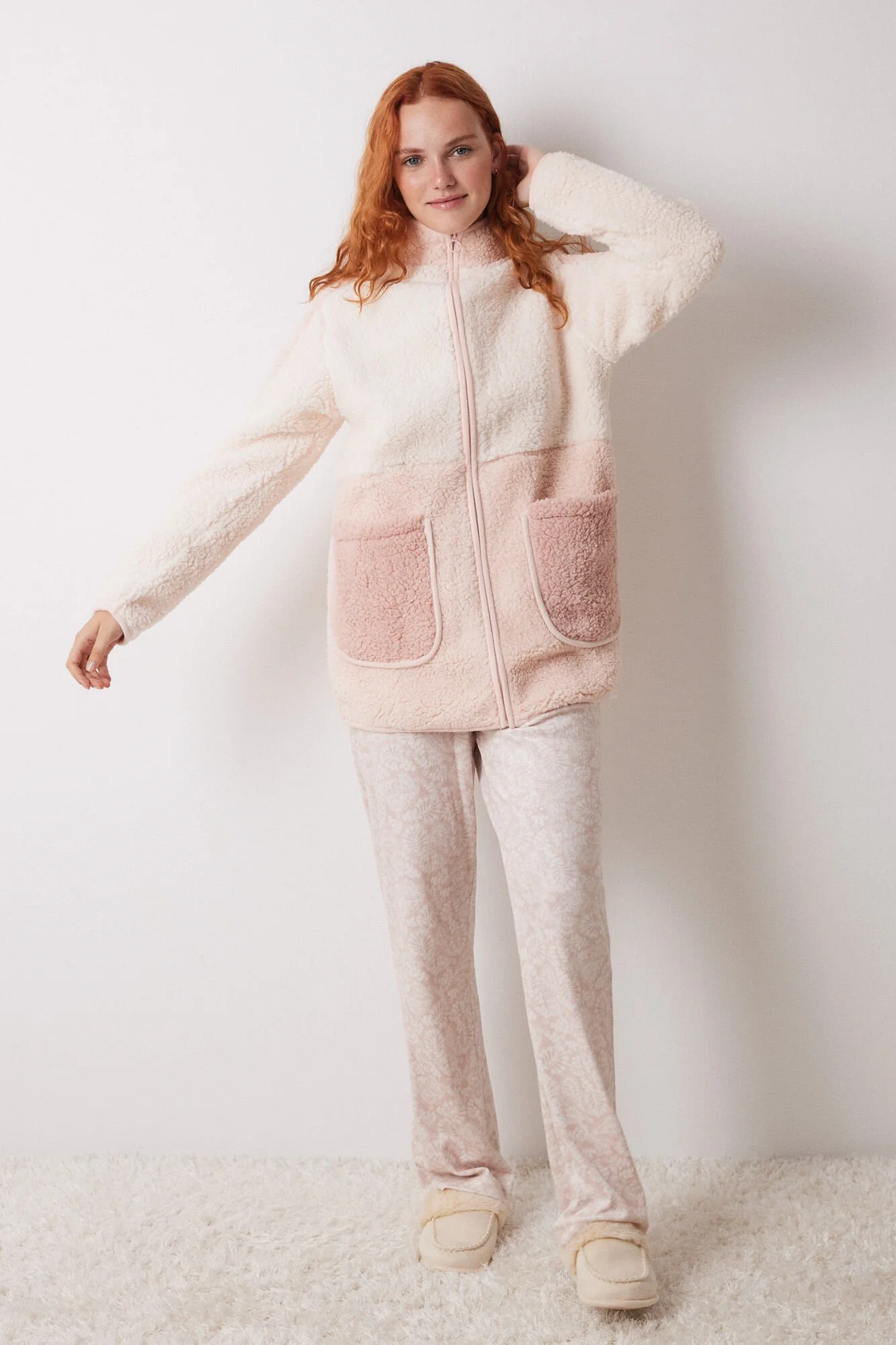 Pink faux shearling stockings robe - Image 4