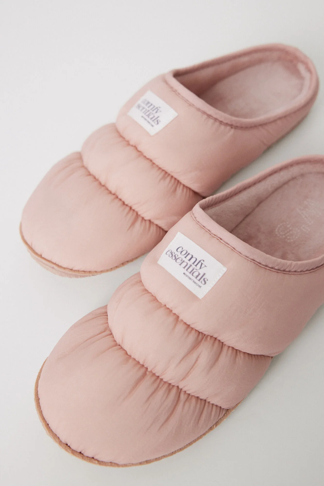 Pink padded nylon house slippers - Image 3