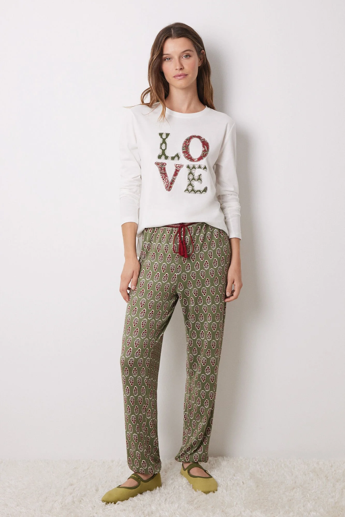 Super soft floral pyjamas pants - Image 4
