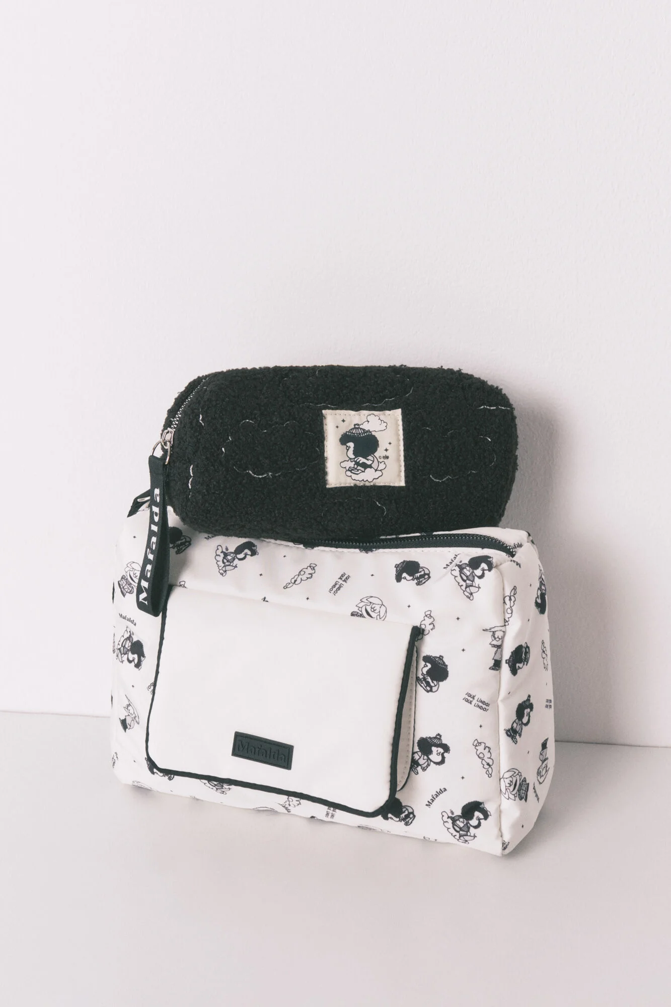 White nylon large vanity case MAFALDA - Image 6