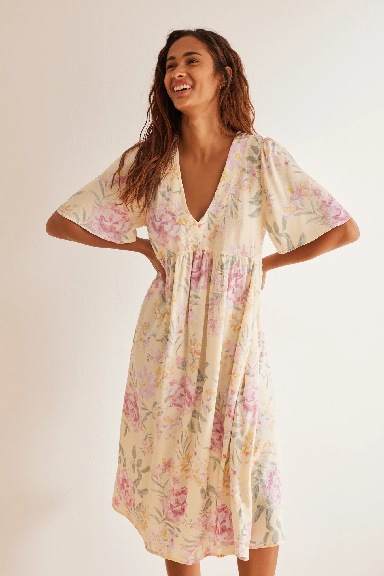 Floral print viscose midi dress - Image 4